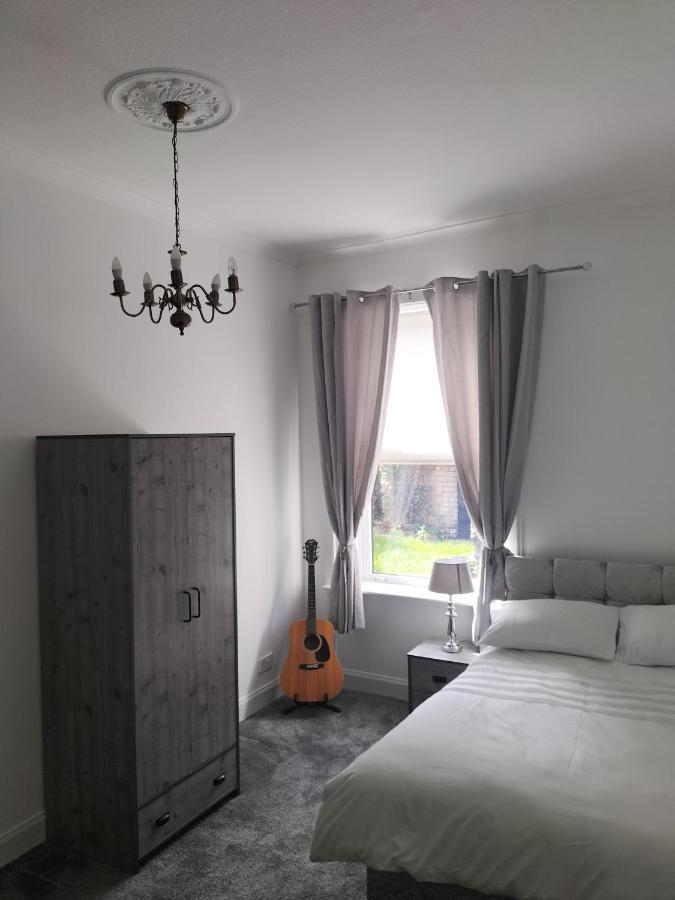 Apartament Maze Beach Getaway Ayr Zewnętrze zdjęcie